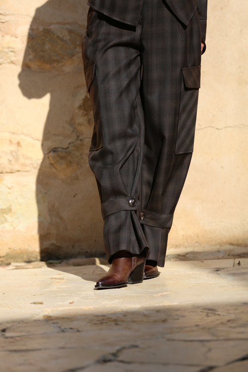 Balloon-Cut Trousers with Adjustable Ankle Strap